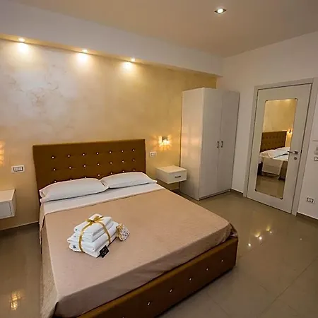 La Bed & Breakfast 4*