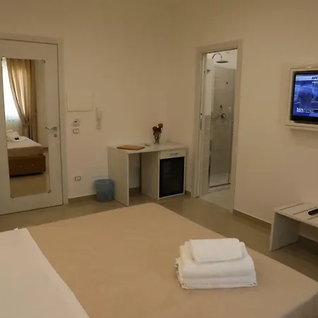 La 4*